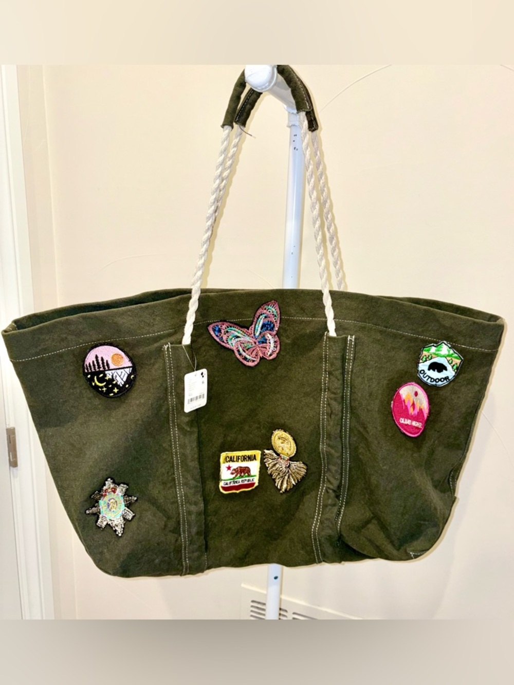 NWT Free People Oversized Heavy Duty “Been There Badge Tote”